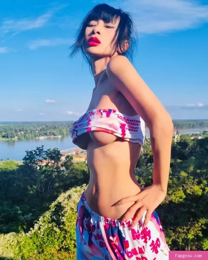 Bai Ling