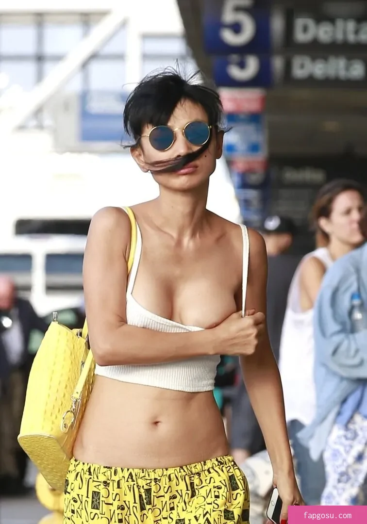 Bai Ling