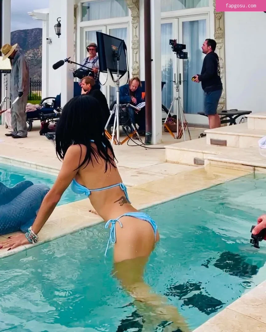 Bai Ling