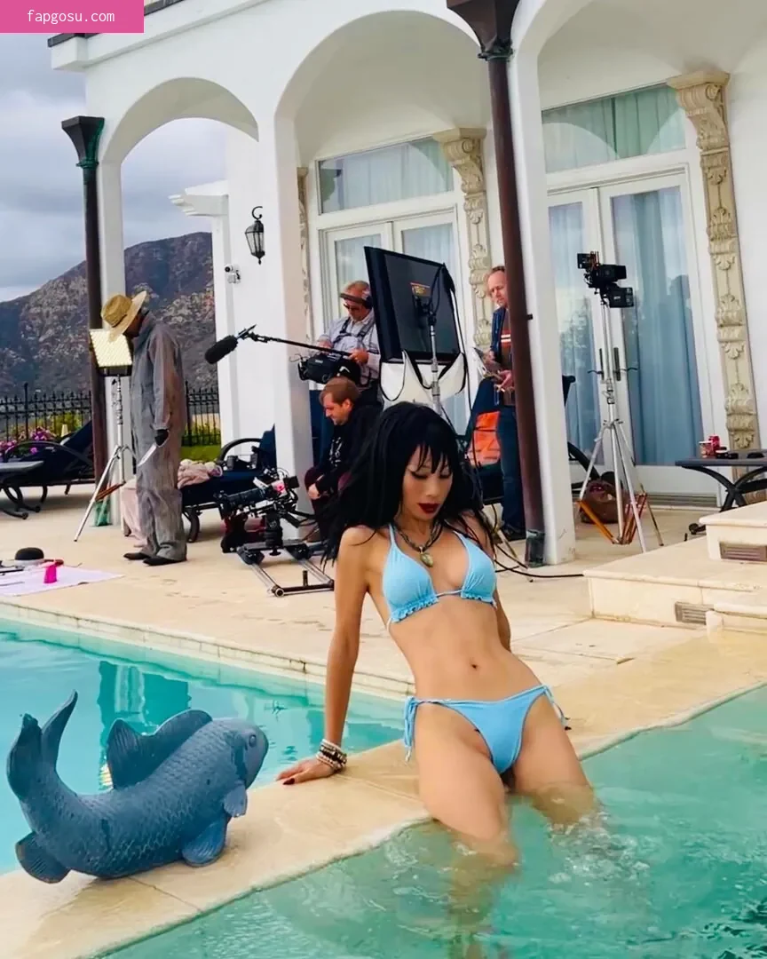 Bai Ling