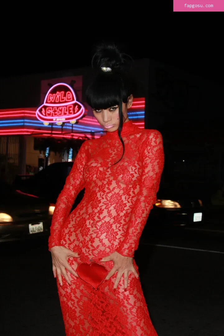 Bai Ling
