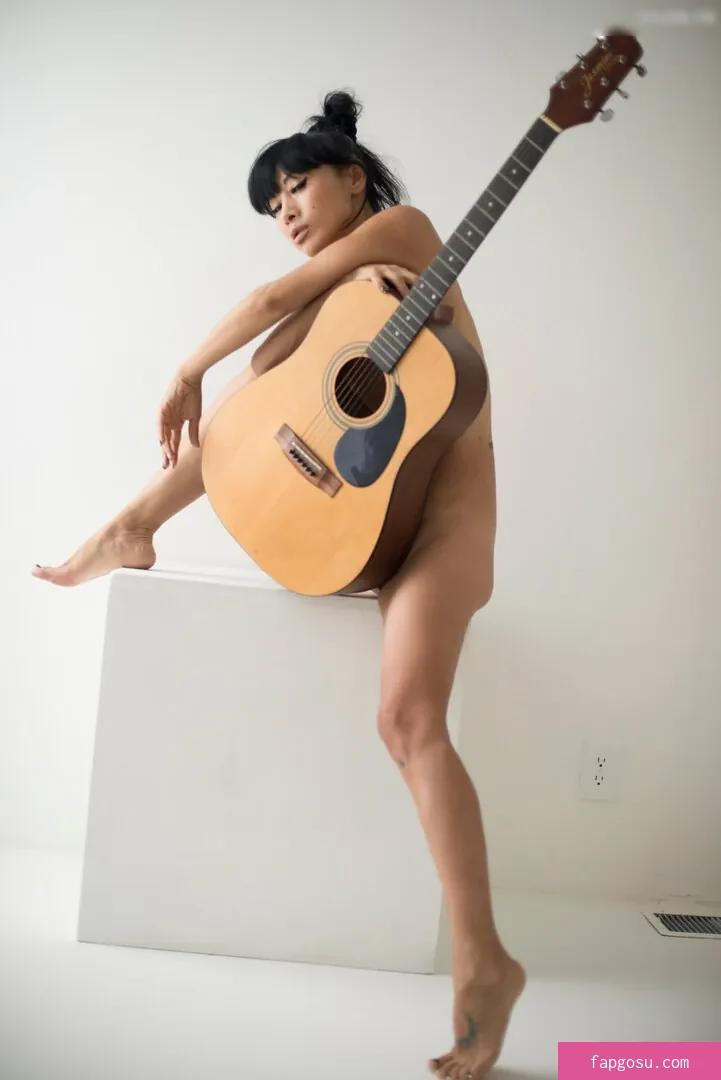 Bai Ling