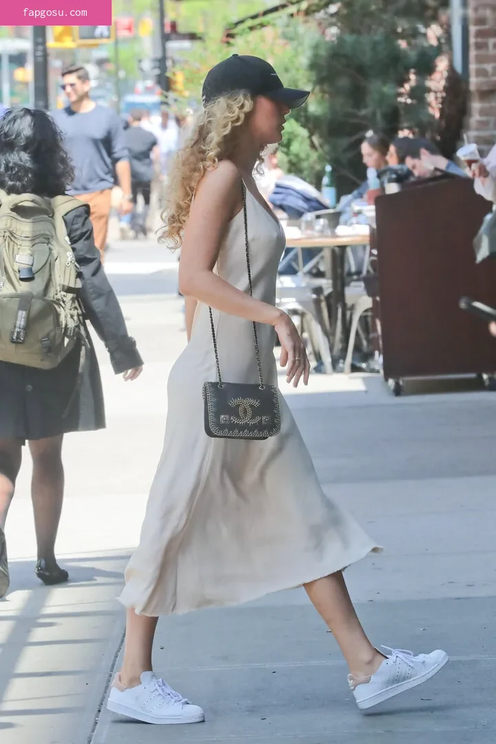 Blake Lively