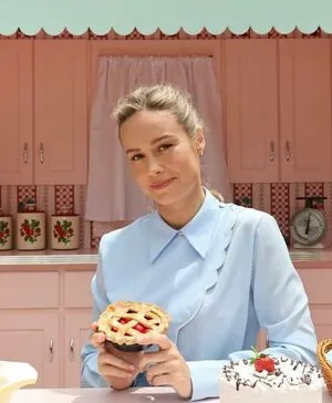 Brie Larson