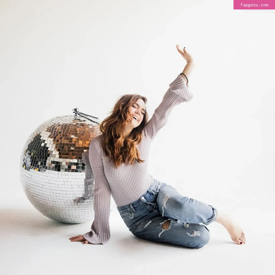 Bailee Madison