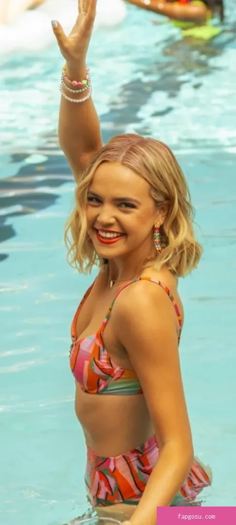 Bailee Madison