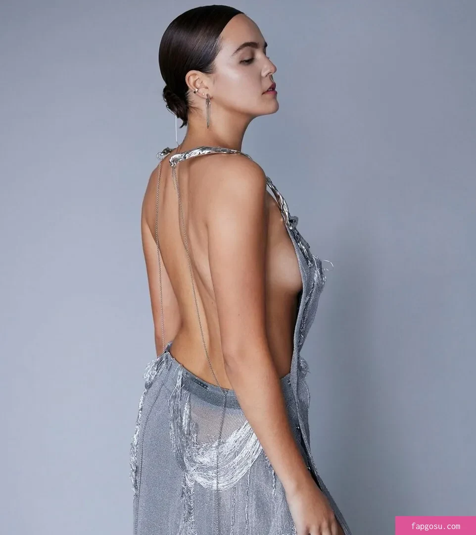 Bailee Madison