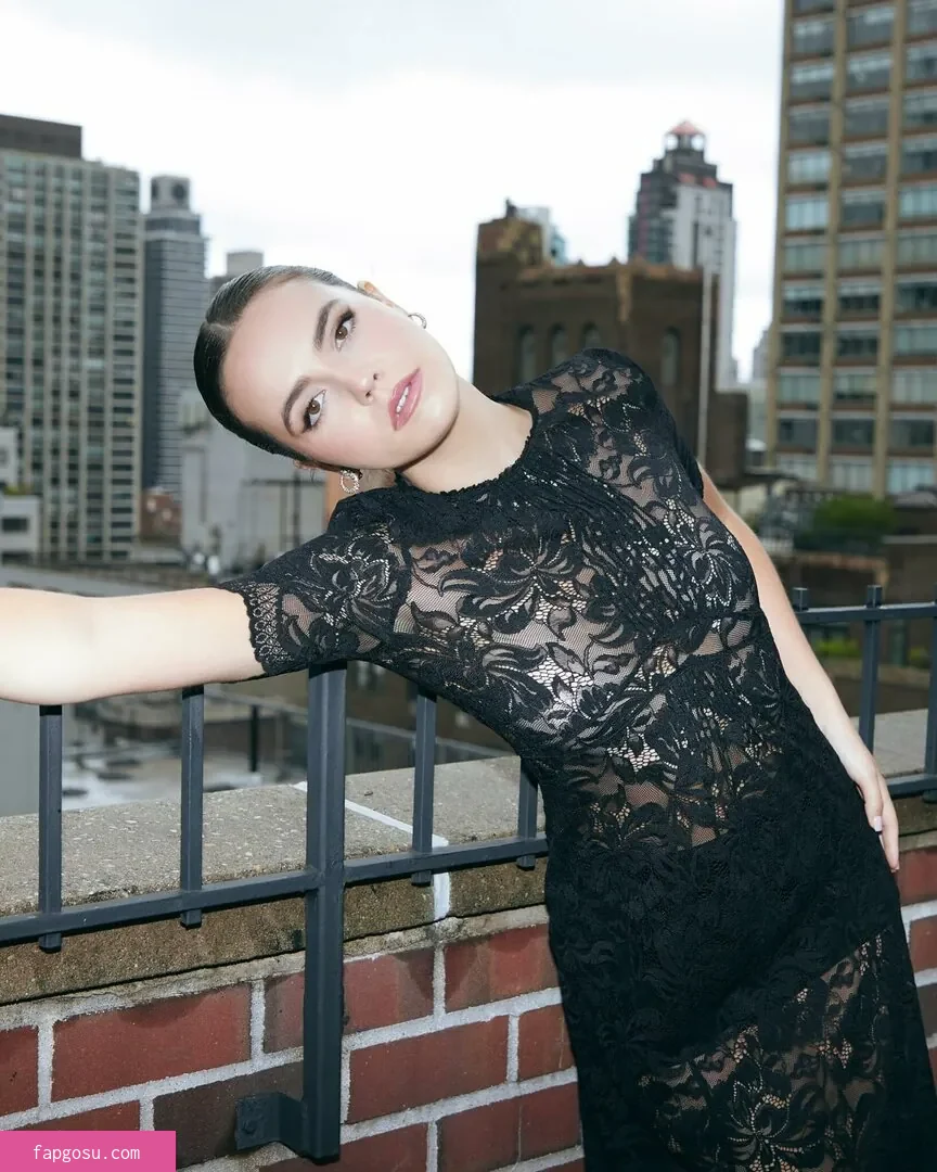 Bailee Madison