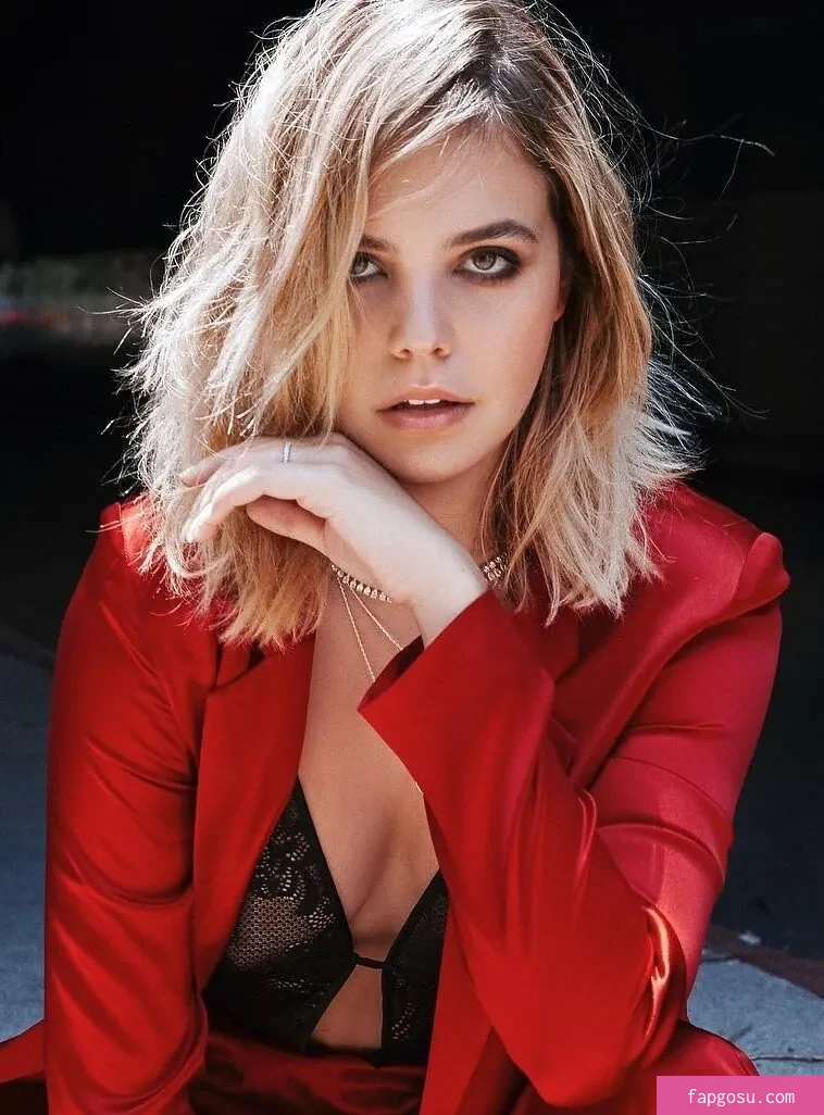 Bailee Madison