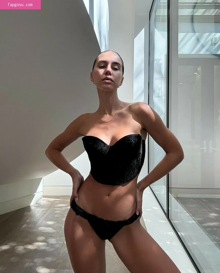 Brit Manuela