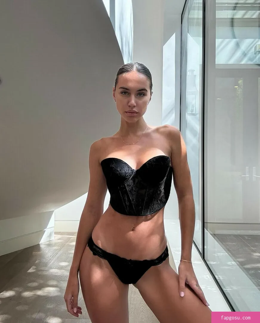 Brit Manuela