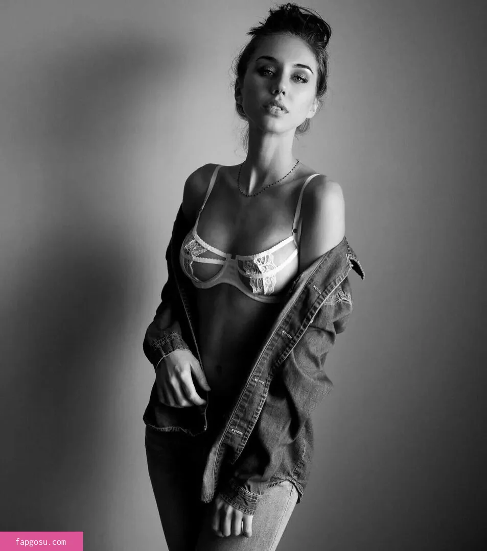 Brit Manuela