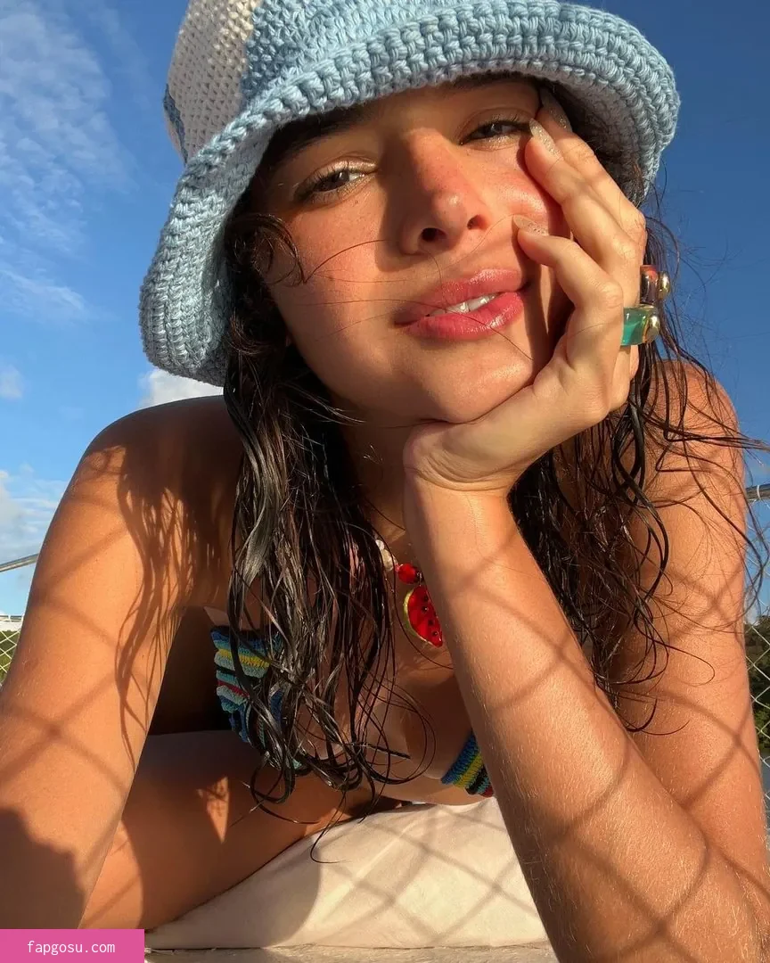Bruna Marquezine