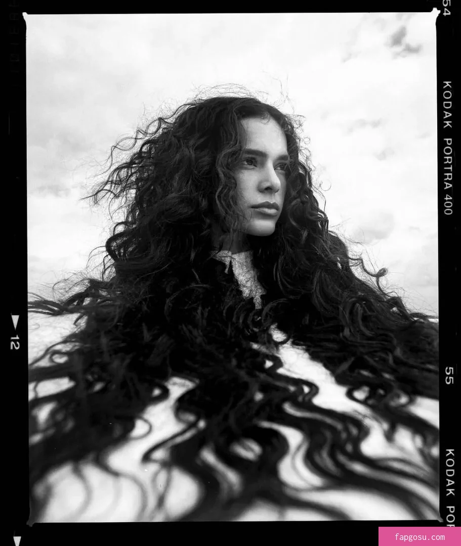 Bruna Marquezine
