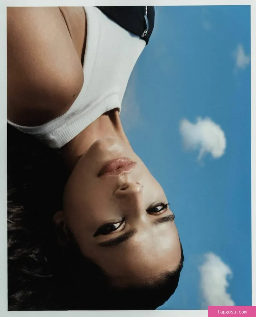 Bruna Marquezine