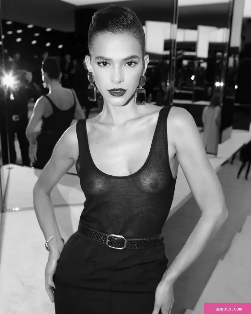 Bruna Marquezine