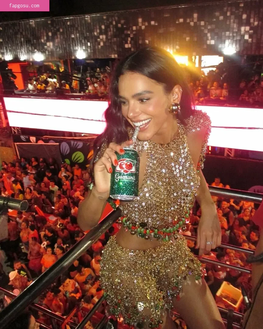Bruna Marquezine
