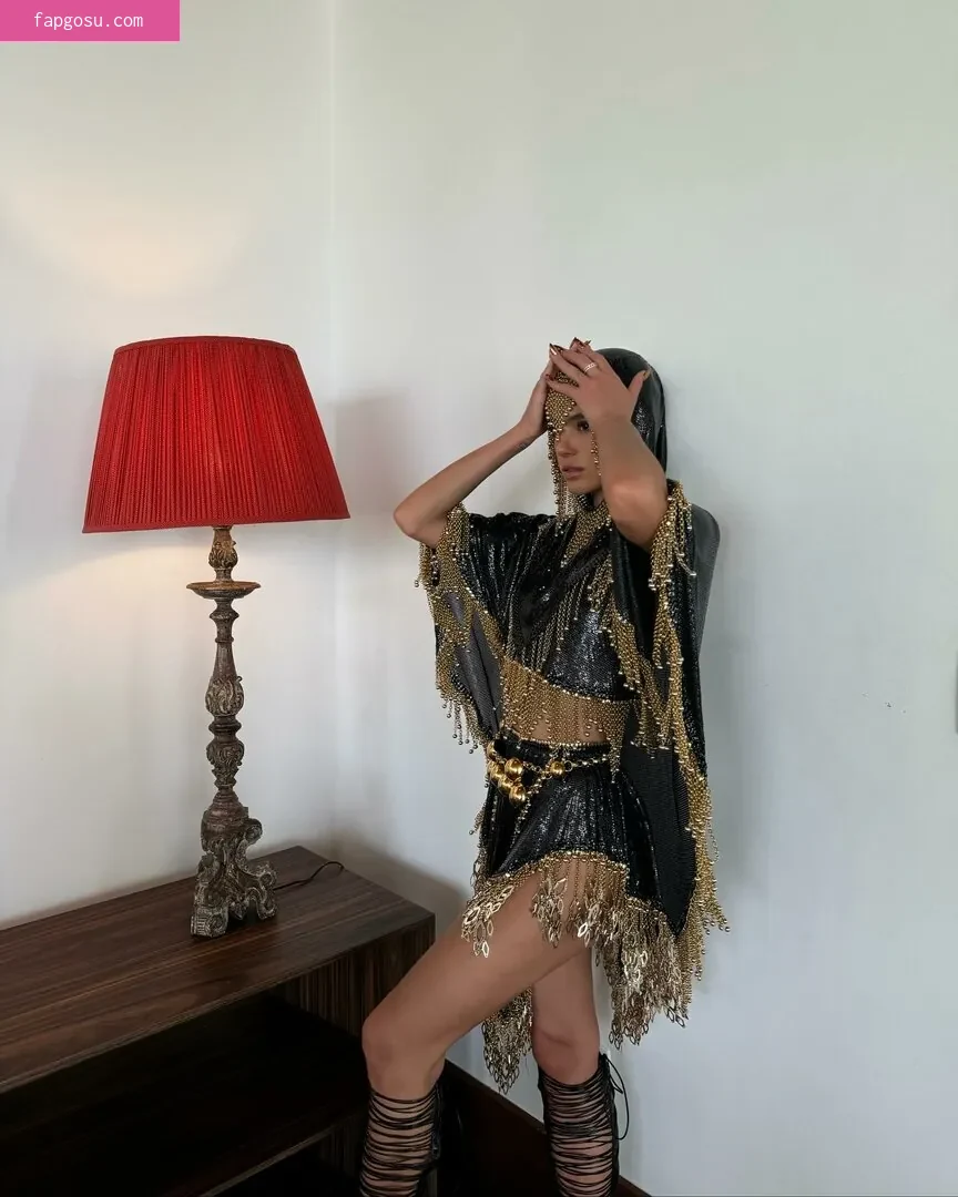 Bruna Marquezine