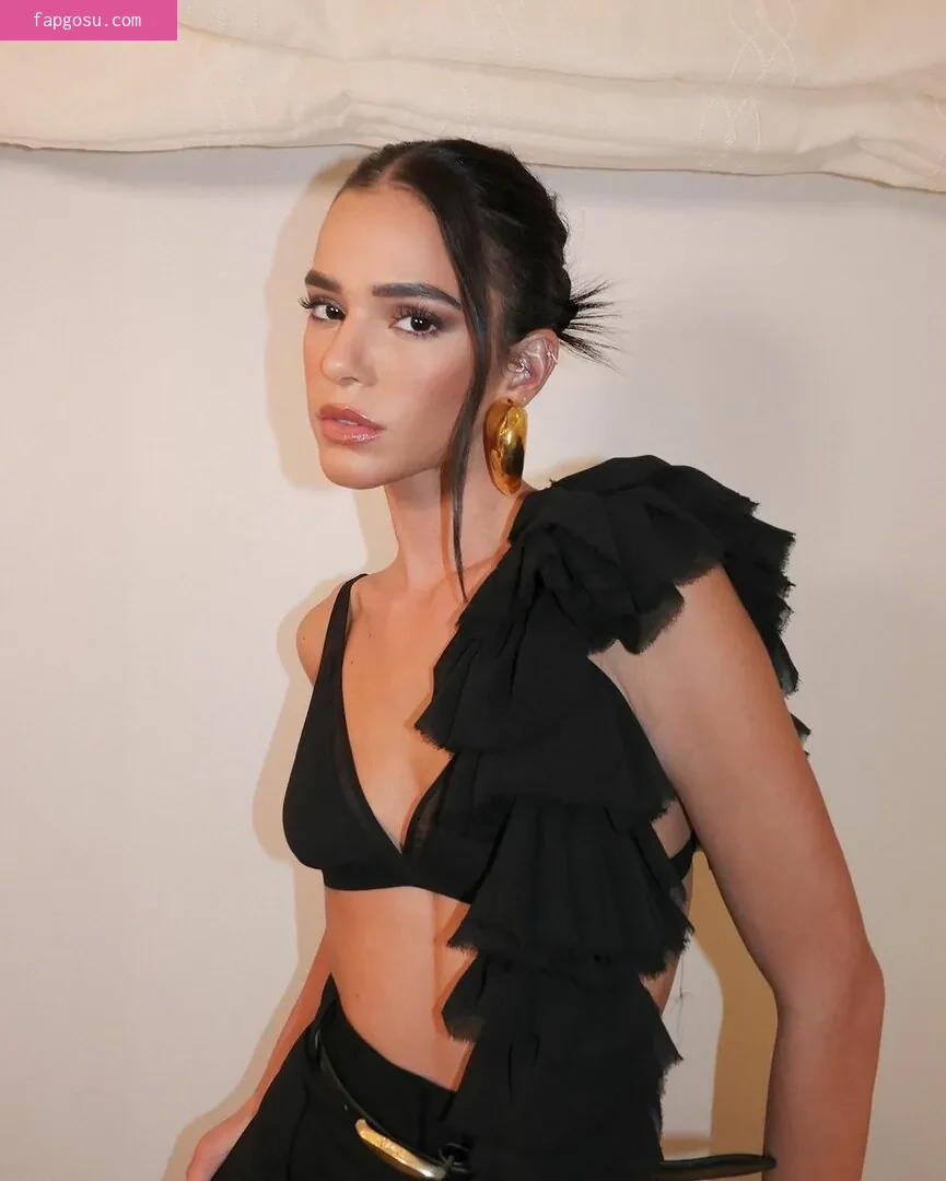 Bruna Marquezine