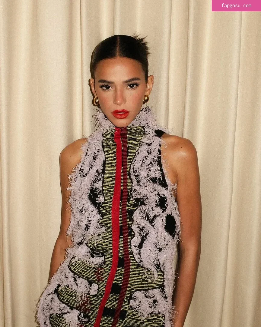 Bruna Marquezine