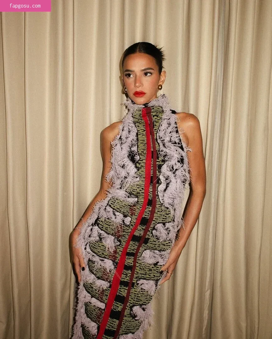 Bruna Marquezine