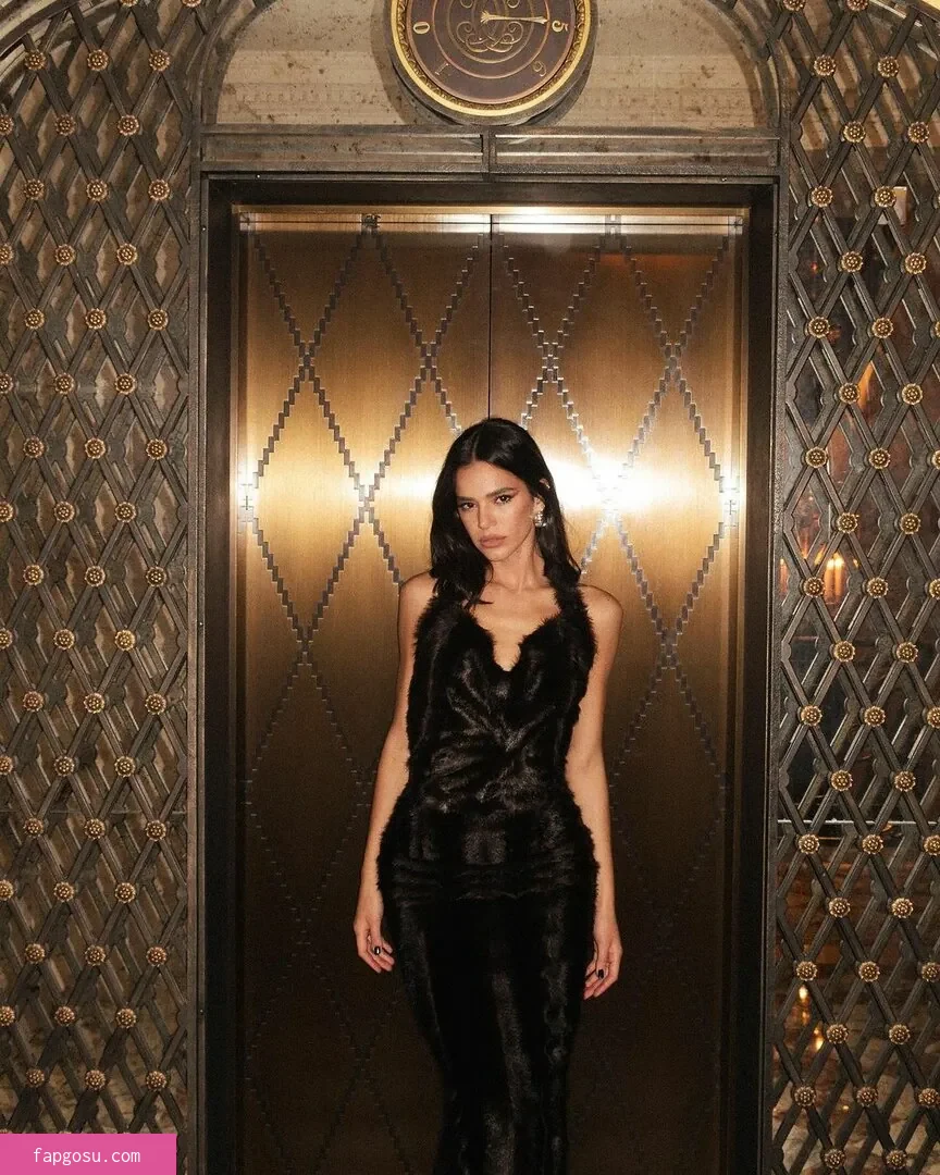 Bruna Marquezine