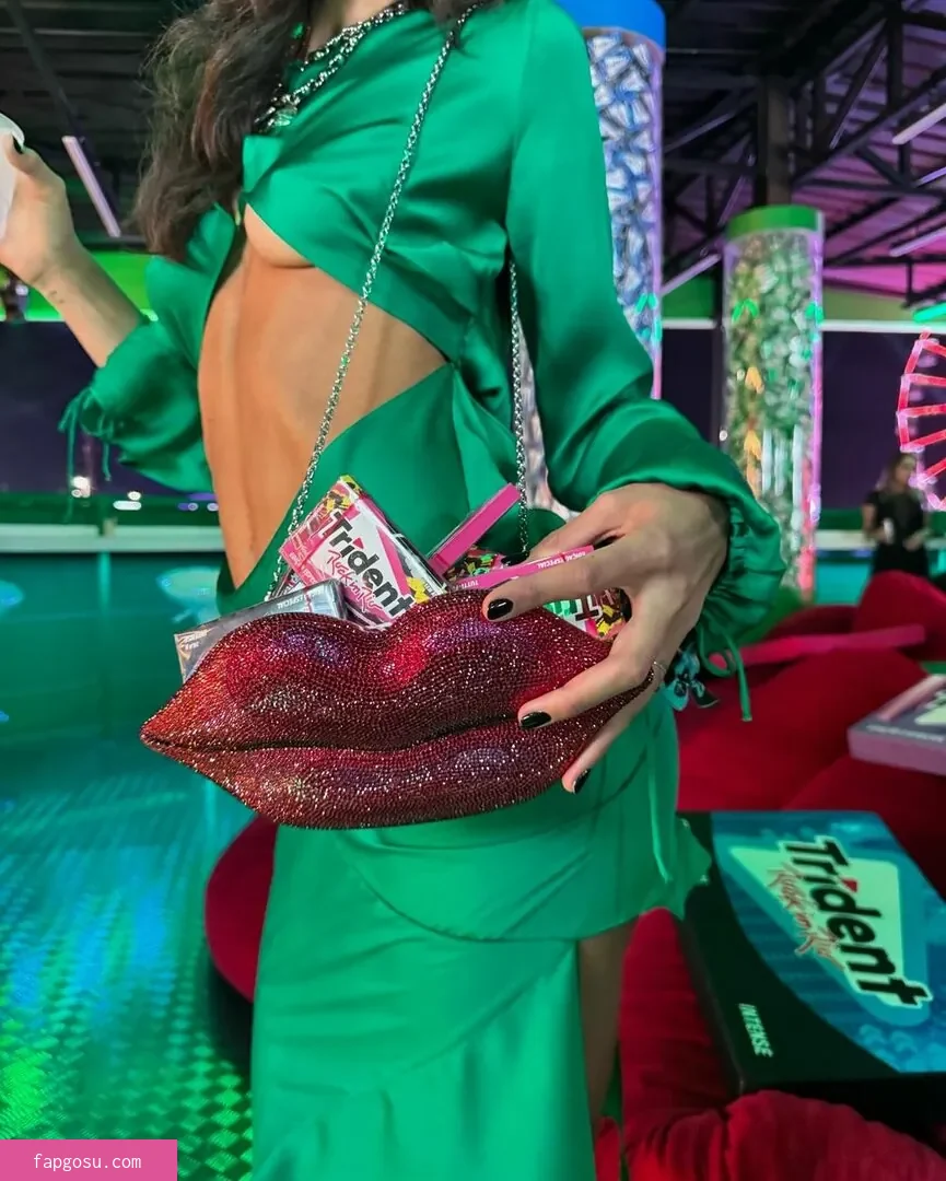 Bruna Marquezine