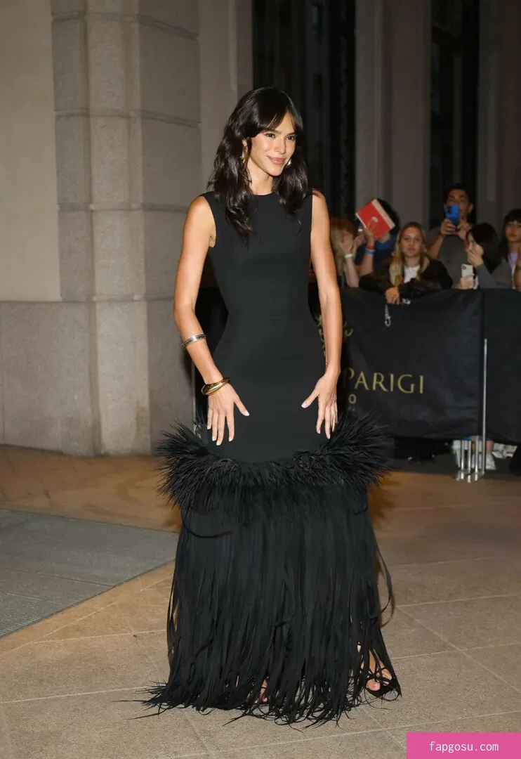 Bruna Marquezine