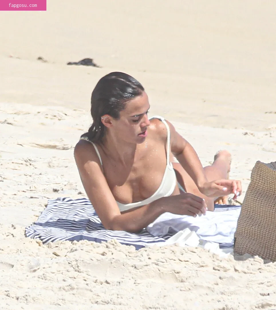 Bruna Marquezine