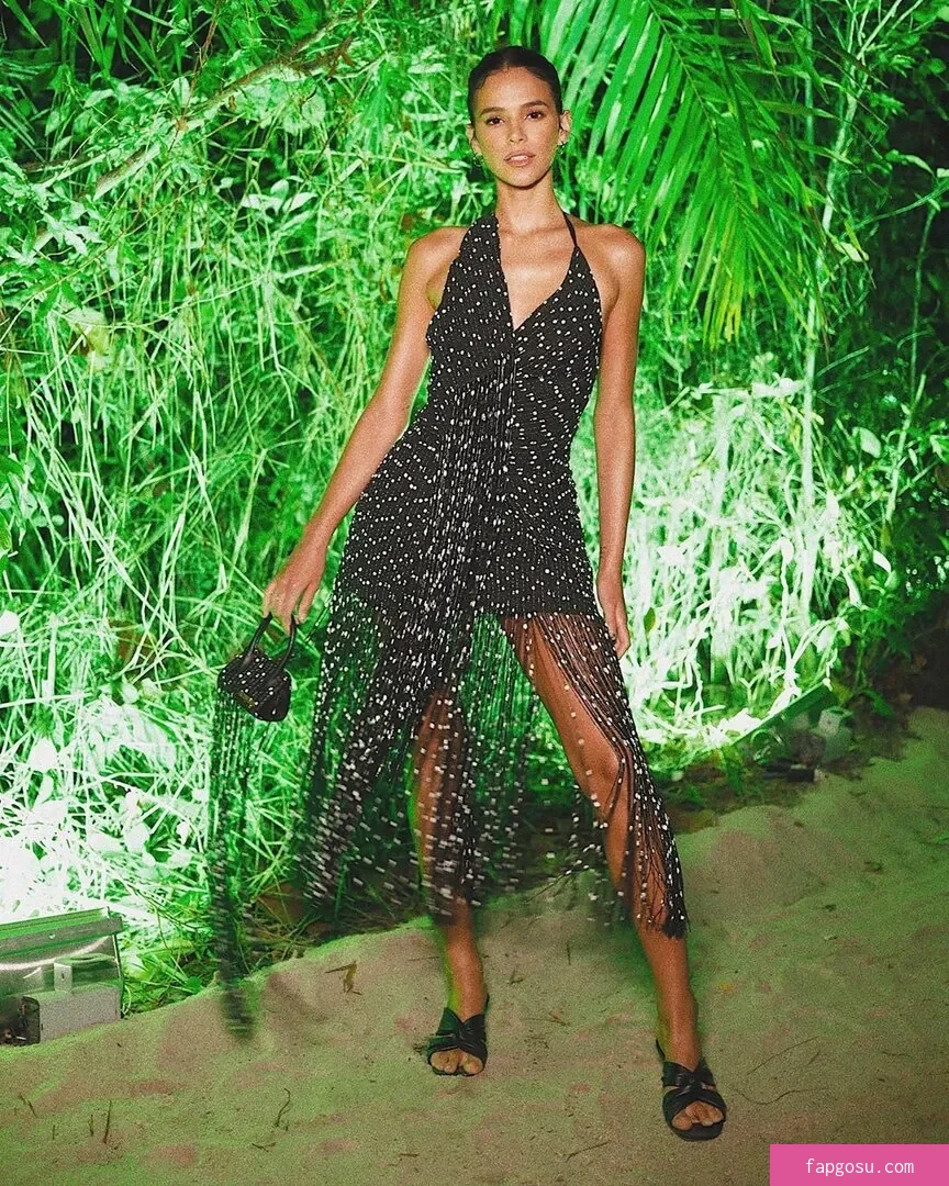 Bruna Marquezine