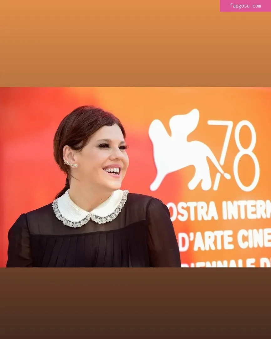 Barbara Paz
