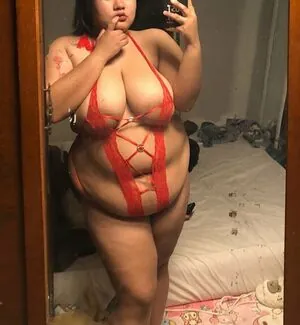Benyapa.q content