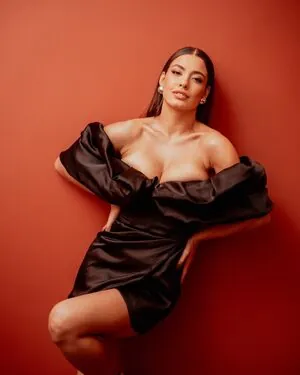 Beatriz Reis content