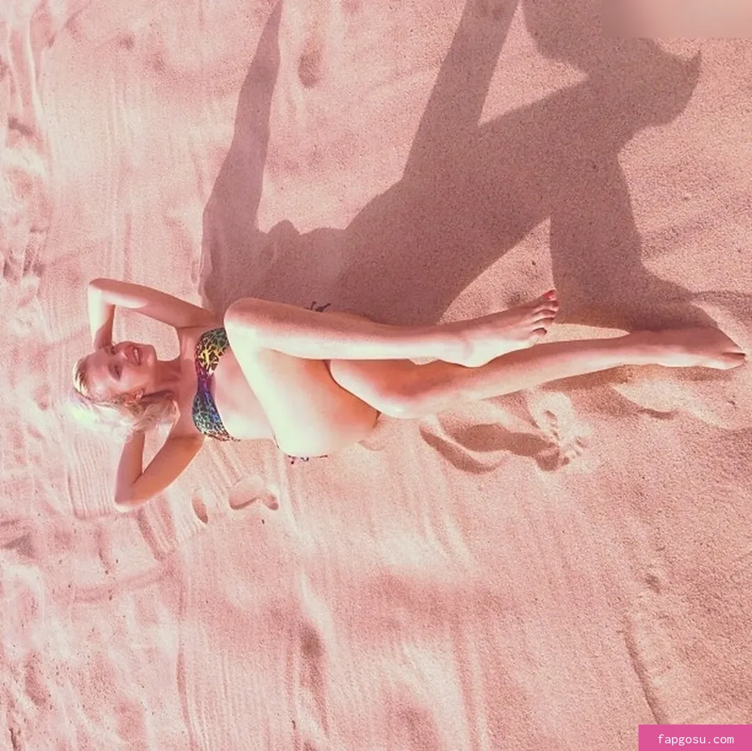 Bonnie Strange