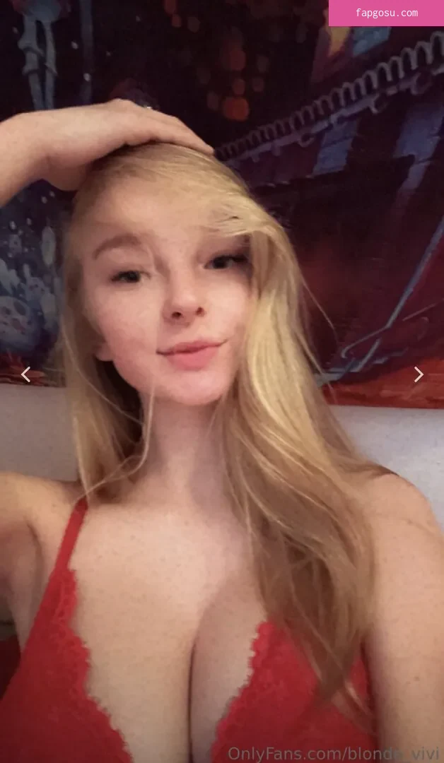 blonde_vivi