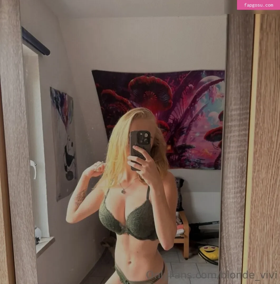 blonde_vivi