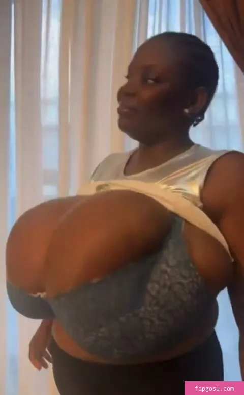 Busty Vivian