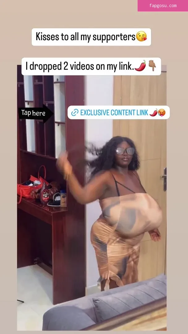 Busty Vivian
