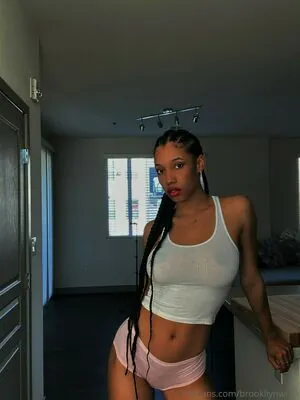 Brookliyn Wren