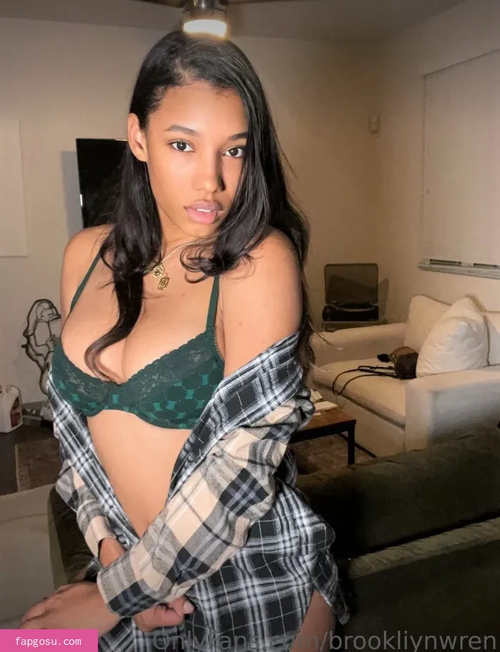 Brookliyn Wren - Photo #278