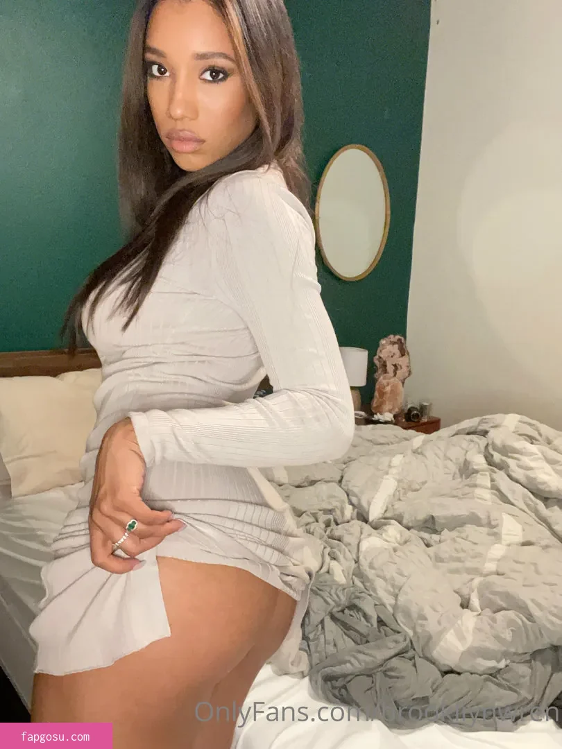 Brookliyn Wren - Photo #71