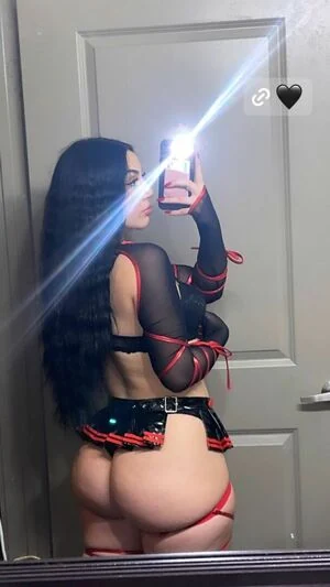 bxbbymaya content