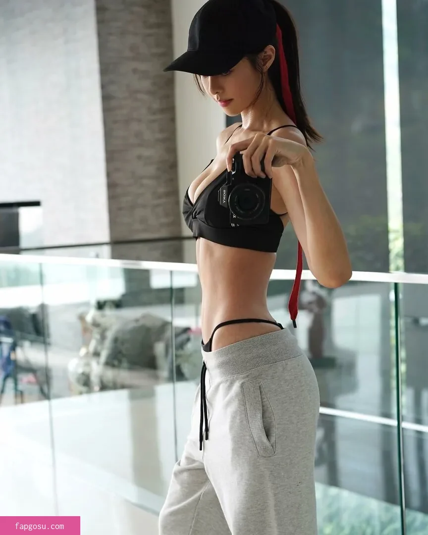 cathrynli