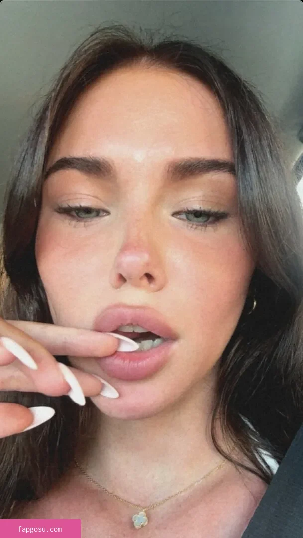 Clarissa Bea