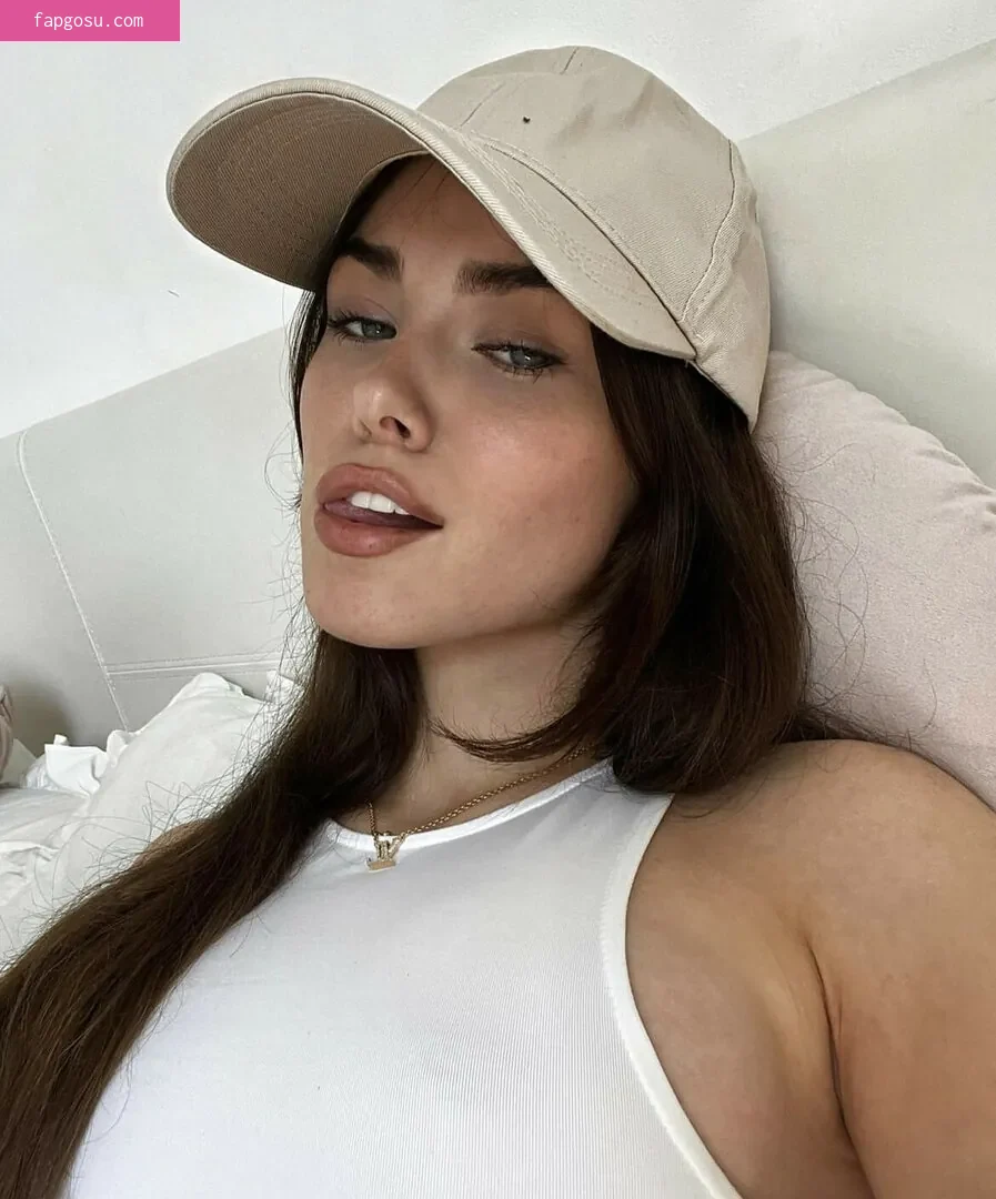 Clarissa Bea
