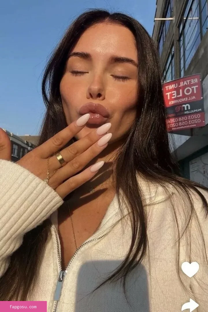 Clarissa Bea