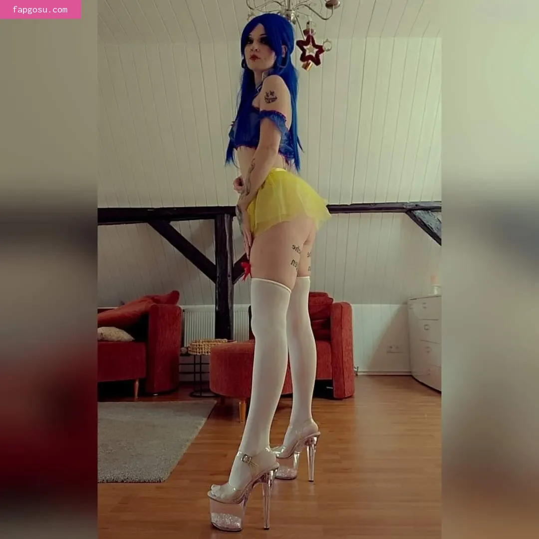 Crazy Badgirl - Photo #12