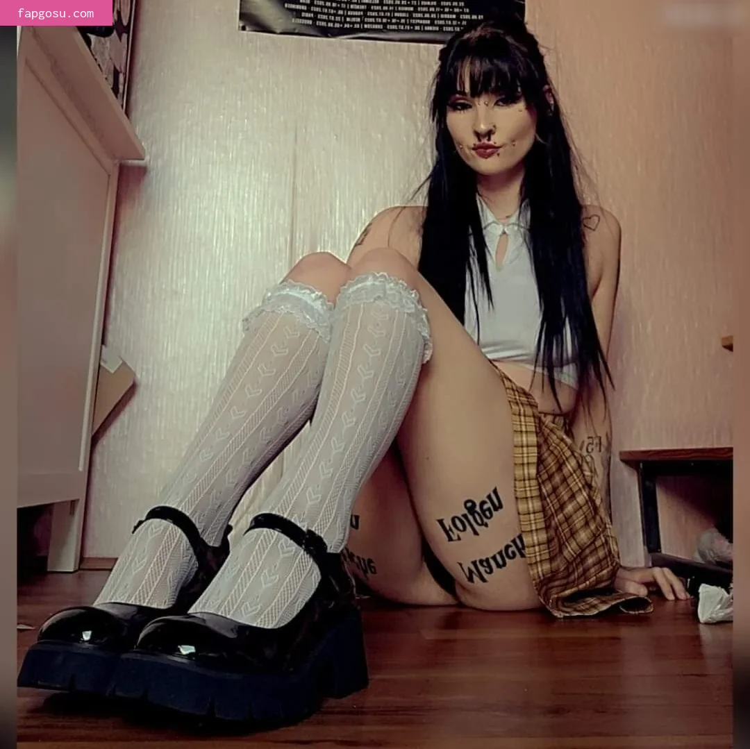 Crazy Badgirl - Photo #6