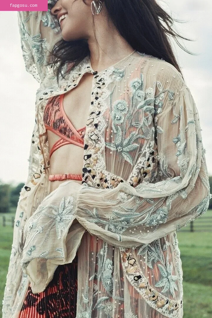 Camila Cabello - Photo #2513