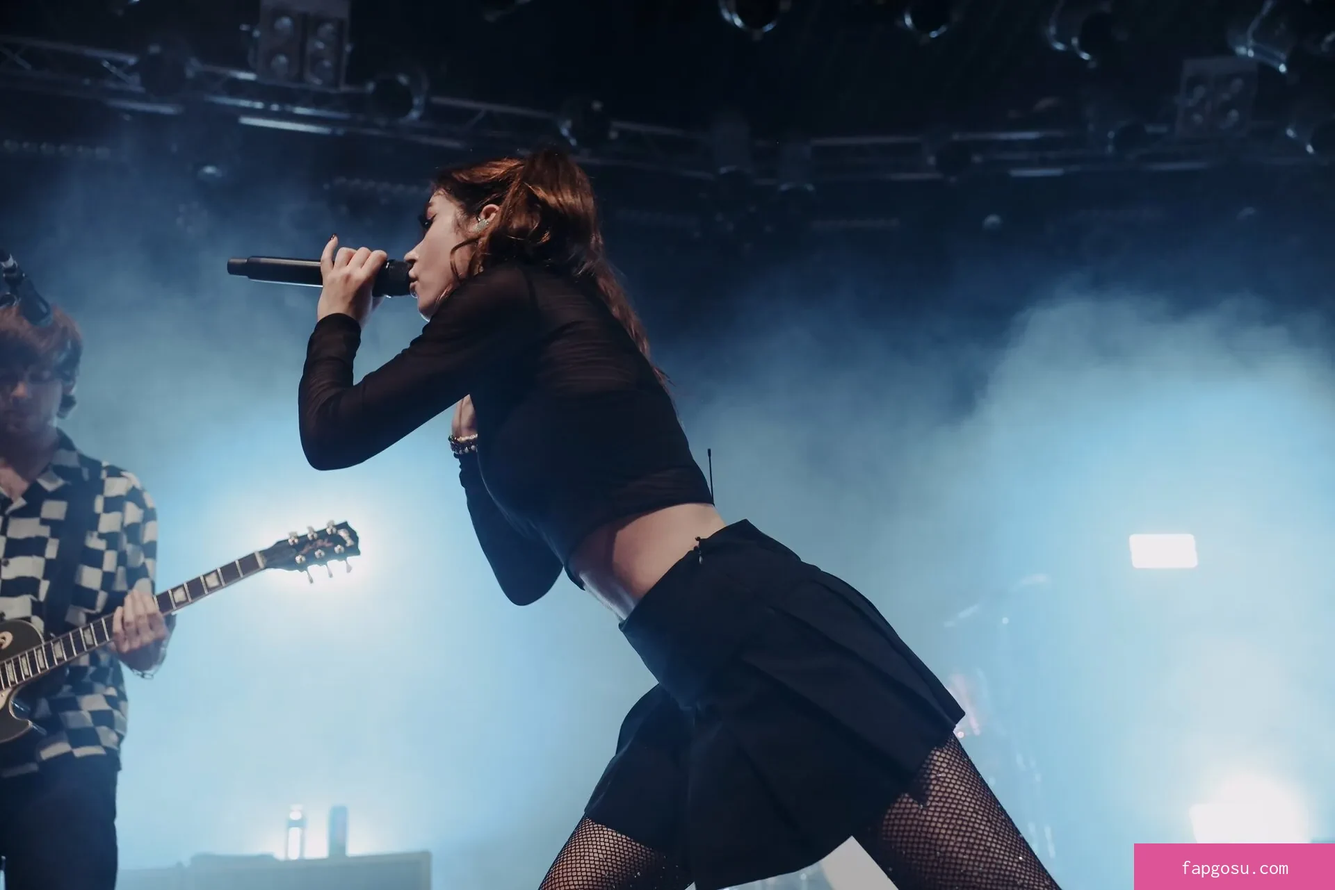 Chrissy Costanza - Photo #11